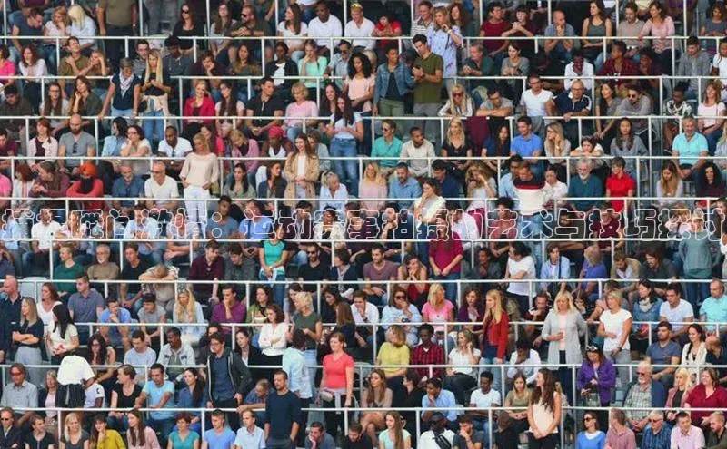 捕捉瞬间激情：运动赛事拍摄的艺术与技巧探讨